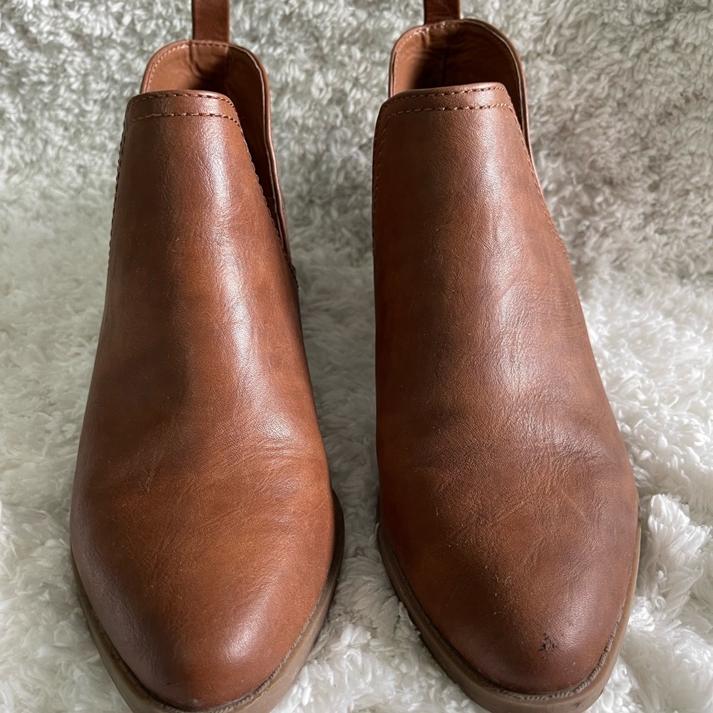 American Eagle Chelsea  Boots